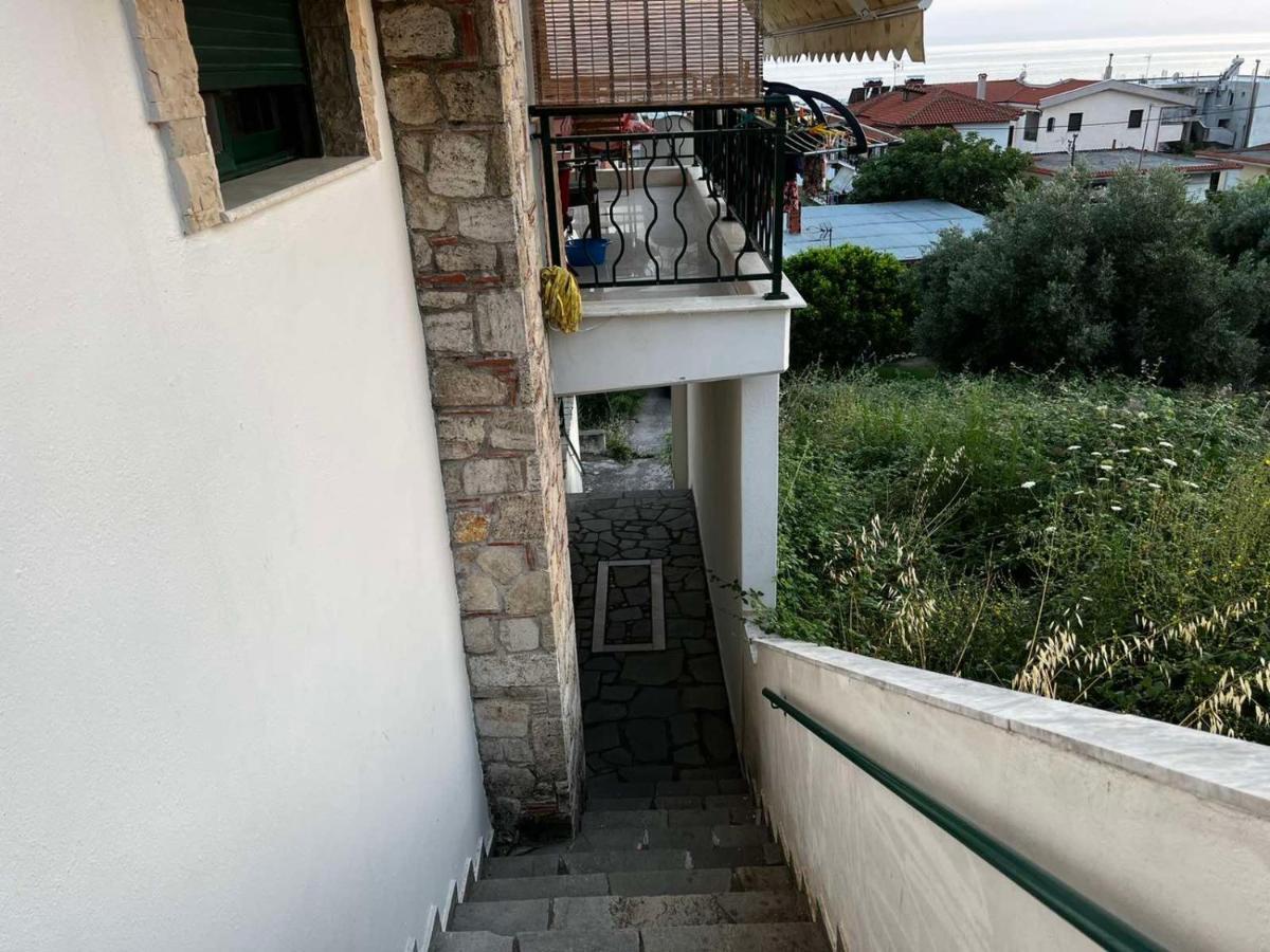 Diamantoula Apartment Nea Skioni Luaran gambar
